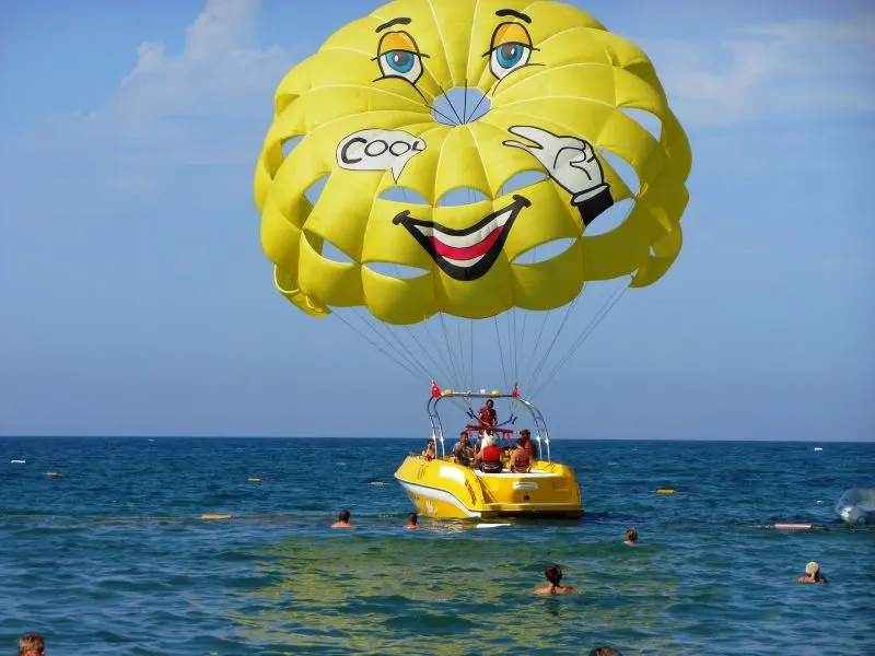 Joining optional water activities in Hurghada on 11 Days Classic Egypt Holidays